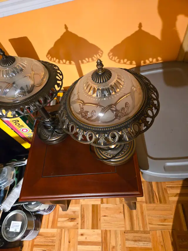Lampe  sur pied et de de table in Indoor Lighting & Fans in Laval / North Shore - Image 7