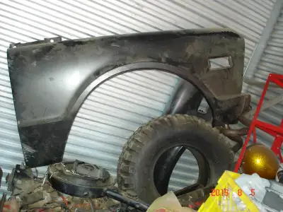 GM saginaw 311, 1 st. gear 4 sp. trans. $ 450. - GM 465 HD 4 sp. $ 400 . - 4 vw mono corse 17 x 7 al...