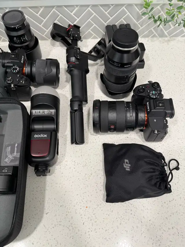 Photographer/ Videographer 