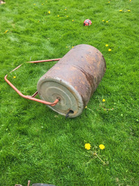 LAWN ROLLER AND AERATOR 