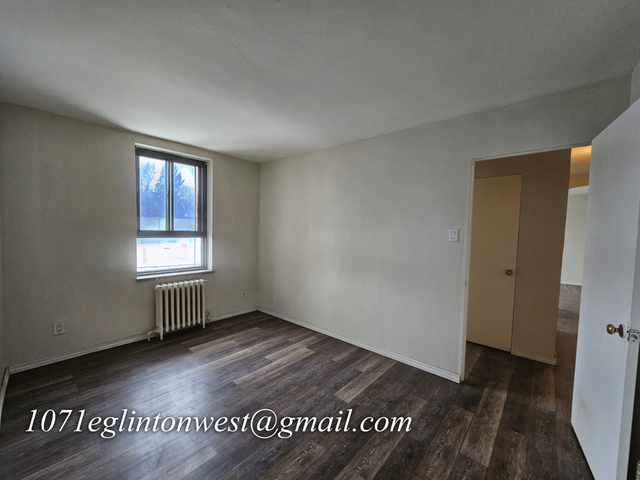 one-bedroom 1071 Eglinton West