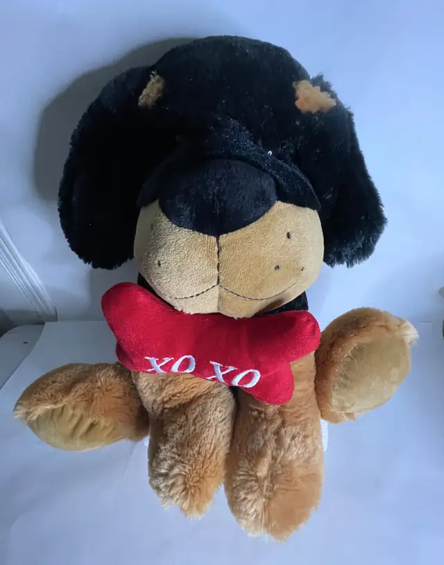 Hugs & Kisses – XO Plush Puppy in Toys & Games in Markham / York Region - Image 2