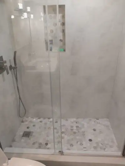 $1,600 July 1st 2 Bedroom Basment Available