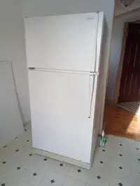 Clean refrigerator. Pricec drop to $50.