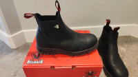 New Redback Bobcat boot 10US/9AUS - CSA approved