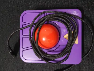 Ploopy Adept trackball, View more