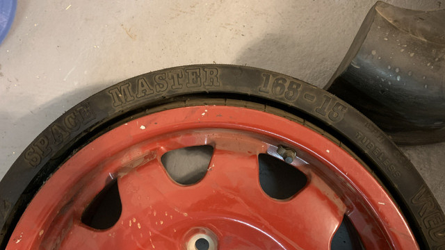 Porsche 964 spare tire in Tires & Rims in Calgary - Image 2