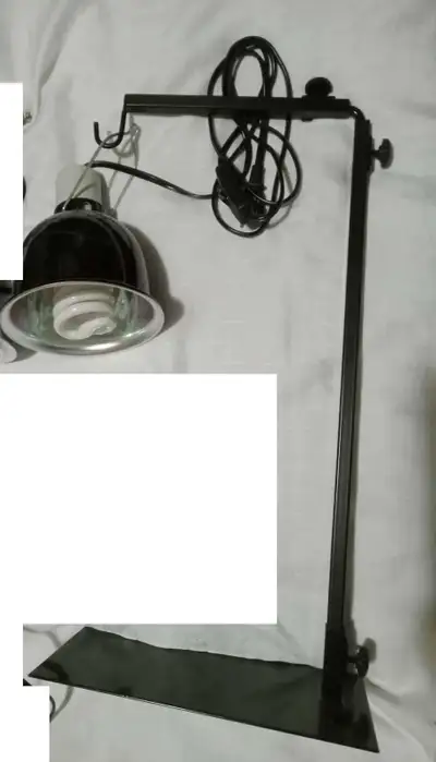 Tige de maintien et lampe pour terrarium à reptiles, View more