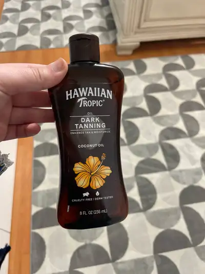 Tanning oil