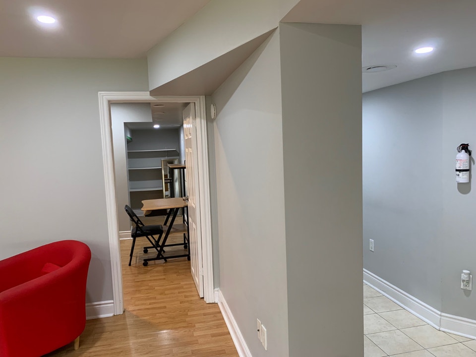 Furnished One Bedroom Basement Apartment – Finch subway station 5