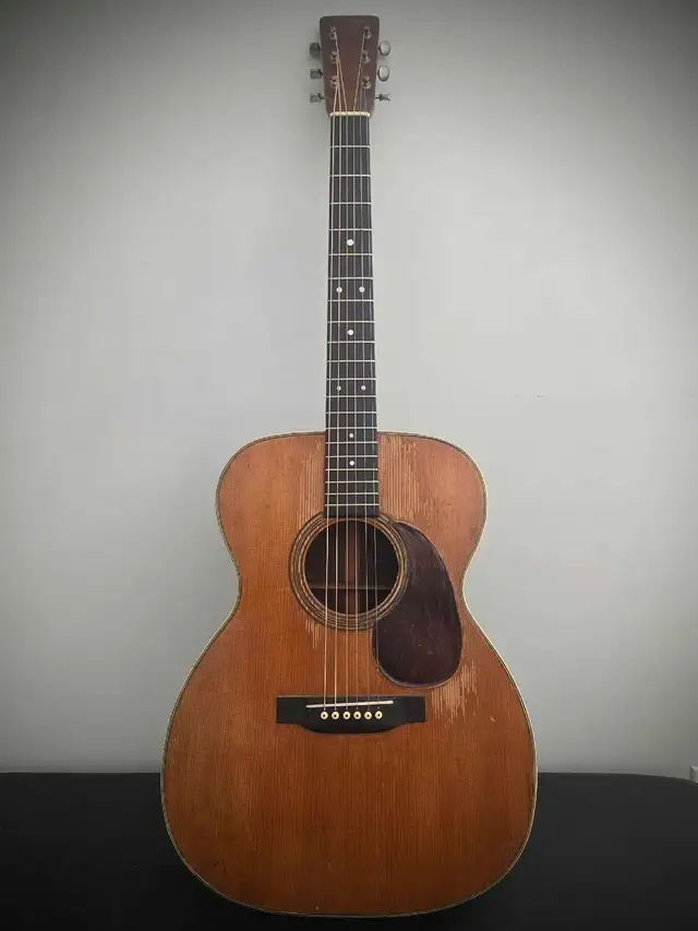 1950 Martin 000-28 (trade) in Guitars in Gatineau - Image 4