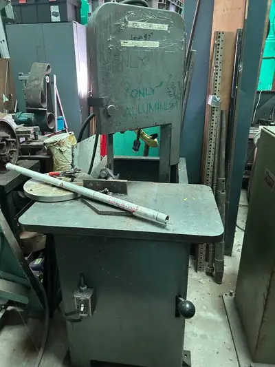 Bandsaw vertical KK  gravity feed, 115 volt model KM 1012,, View more