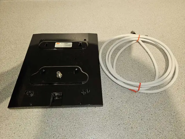 Antenne intérieure HD in Video & TV Accessories in Québec City - Image 3