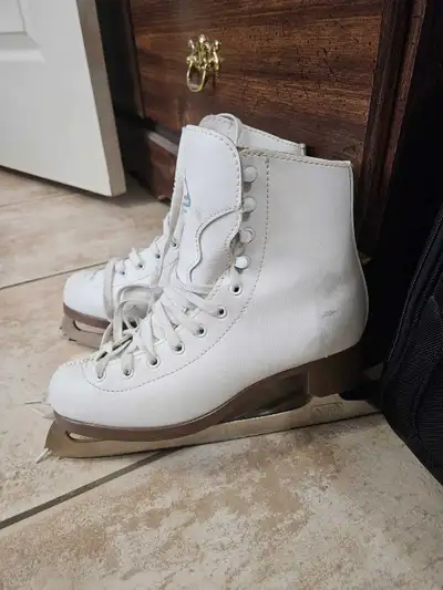 Figure Skates, View more