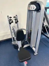 Gym equipment-selectorized machines