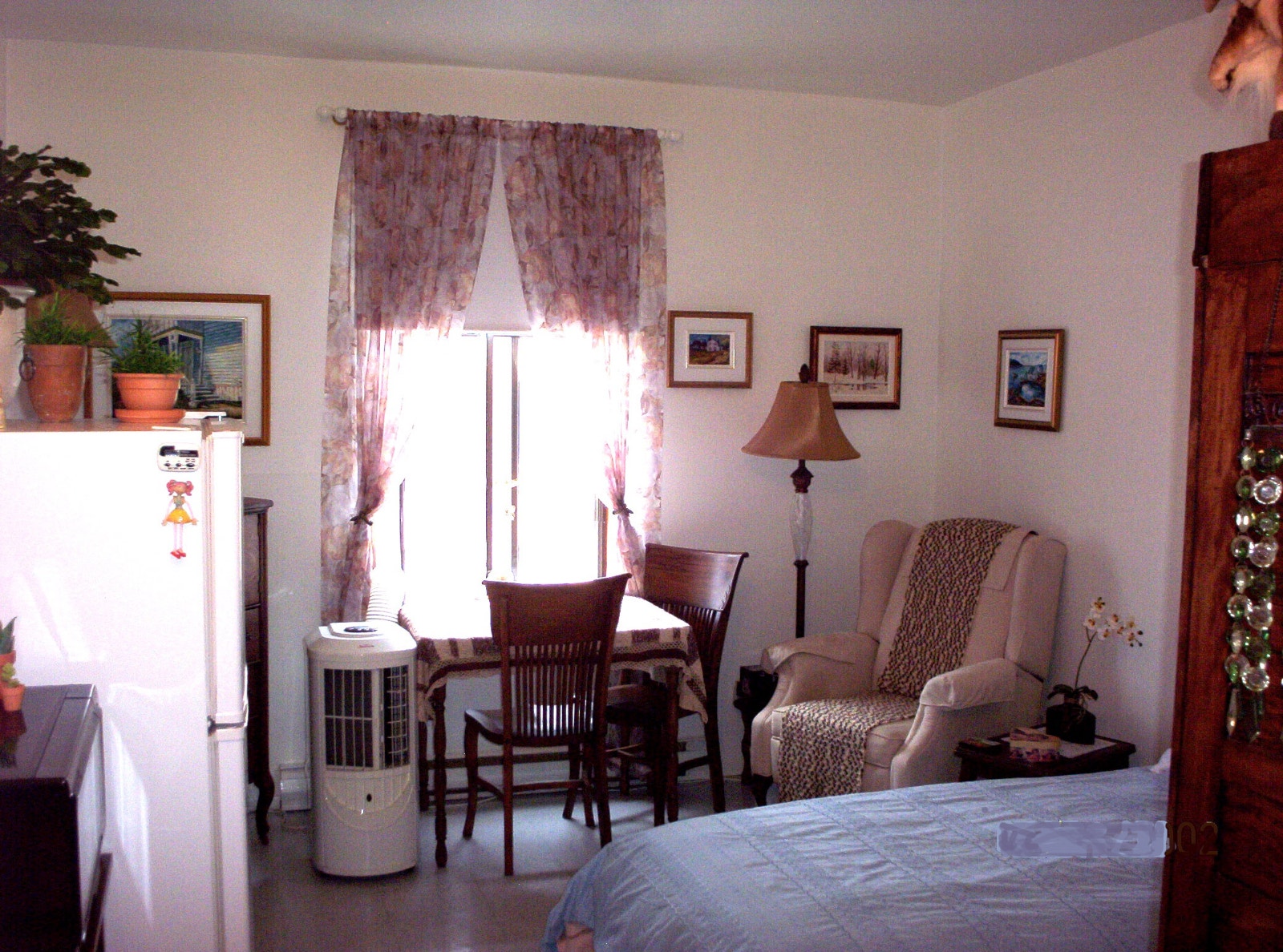 APPARTEMENT  STUDIO  1 ½  IMMEUBLE TRANQUILLE — photo 1