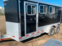 2018 3 horse Aluminum trailer