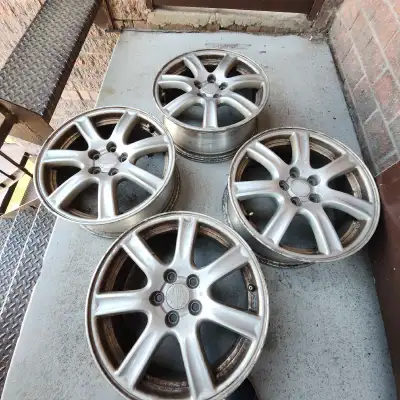 Jantes en alliage, encore bon état, 5x100, était sur voiture Subaru, 6.5J de largeur, alésage 56.1 m...