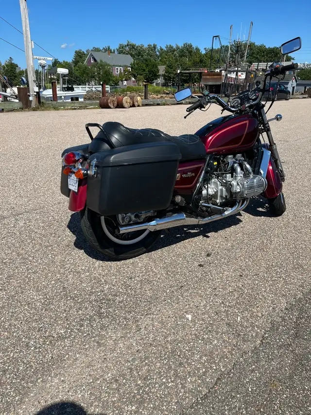 1982 Honda Goldwing in Touring in Annapolis Valley - Image 5