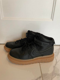 Brand new men's Nike Air Force 1 GTX gore-tex boots shoes size 8