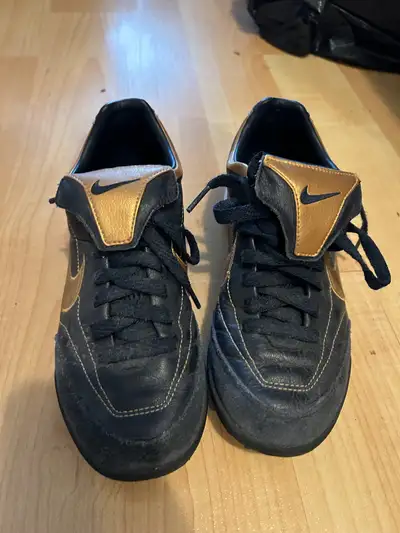 Nike Soccer Shoes, turf shoes Size 5 - $65 turf soccer, View more