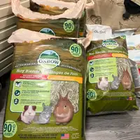 Hay and Guinea pig food