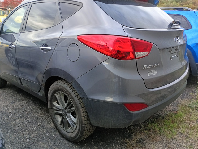 2014 Hyundai Tucson AWD 2.4L in Cars & Trucks in Muskoka - Image 4