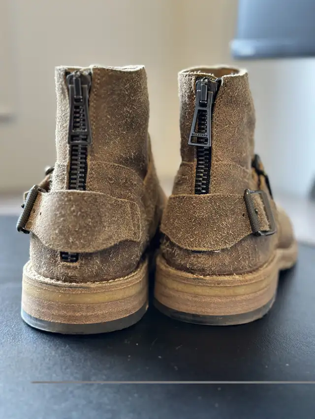 Belstaff Trailmaster tan suede Chelsea boots in Men's Shoes in Markham / York Region - Image 4