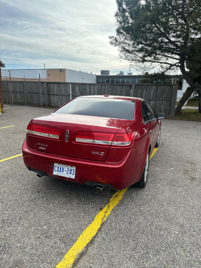 2010 Lincoln MKZ 181 kms in Cars & Trucks in Brockville - Image 3