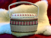 Vintage Sewing basket Wicker and wood detail