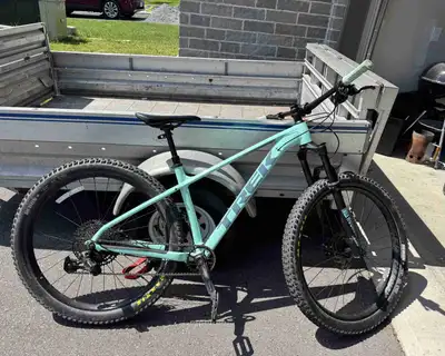 2021 Trek Roscoe 7 – Recently Tuned (Aloha green) - Medium, View more