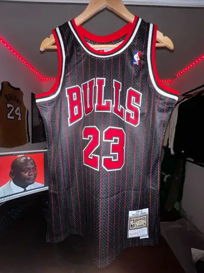 Michael Jordan Chicago Bulls NBA Jersey 