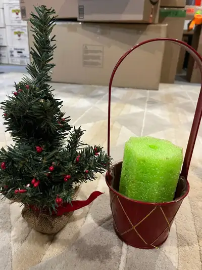 Christmas Baskets and mini tree only, View more