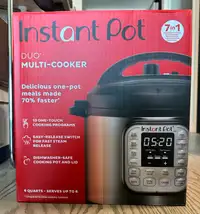 Instant Pot 7 in 1 Duo Multi-Cooker ( 6 Quartz)
