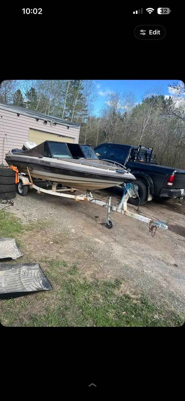 Astro procraft  in Powerboats & Motorboats in Sudbury - Image 3