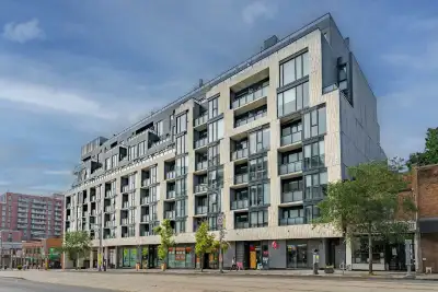 $1,100 / Month – Private Bedroom in Newly Built 3-Bedroom Condo Available February 3rd One private b...