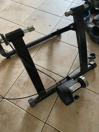bike stand indoor