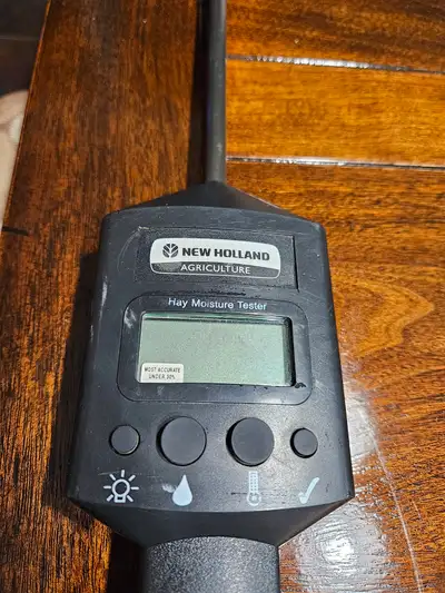 New Holland Hay Moisture Tester Please call 780-621-1059