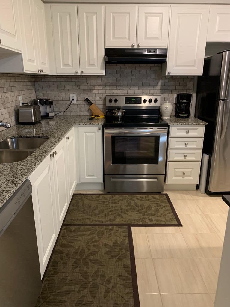 3 Bedroom Townhouse - Dec 1 4