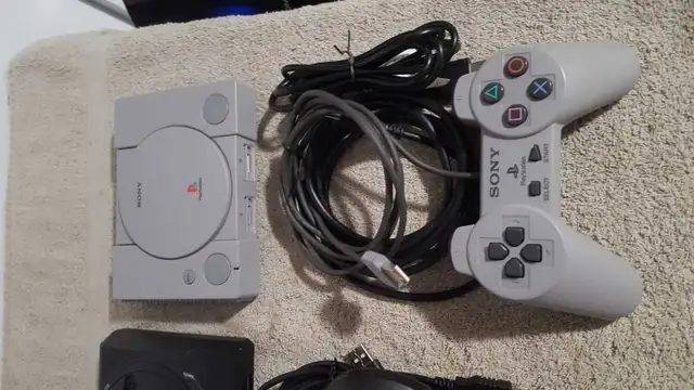 Mini Video game consoles  in Older Generation in Red Deer - Image 8