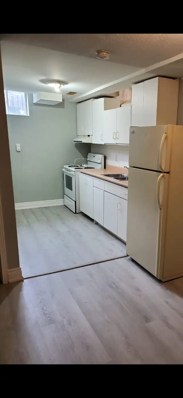 Basement For Rent in Long Term Rentals in Mississauga / Peel Region - Image 5