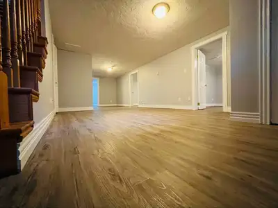 Spacious 2 bedroom apartment