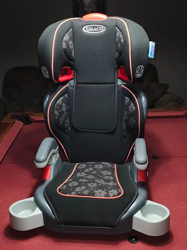 Child car seat in Strollers, Carriers & Car Seats in St. Catharines - Image 2