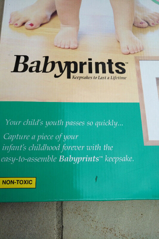 Babyprints Keepsake Kit and Frame by Pearhead in Hobbies & Crafts in Markham / York Region - Image 2