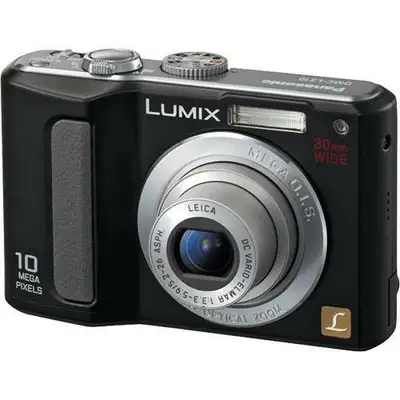 Panasonic DMC-LZ10 Digital Camera Like new! 2.5 inch LCD 10.1 Megapixel Digital Camera, with Movie R...