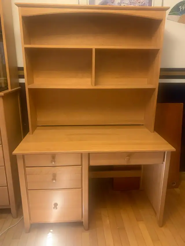 kids bedroom suite solid wood in Beds & Mattresses in Edmonton - Image 9