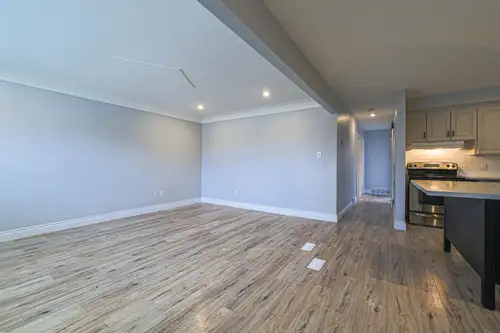 **3-Bedroom Main-Floor Unit for Rent – Hamilton Mountain** Bright and spacious **3-bedroom main-floo...