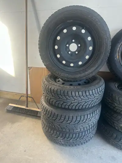 SET TIRES AND RIMS FOR SALE OFF 2017 TOYOTA CAMRY FOR SERIOUS BUYERS I WILL ANSWER ONLY CALL @ 902-4...
