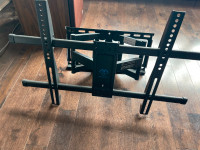 Full Articulation TV Wall Mount for 37-82” Screen