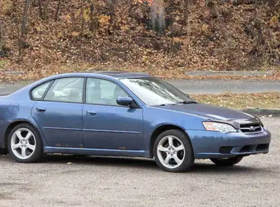 Runs and drives. Useing it as my daily driver right now but need van for work so need to sell. Askin...